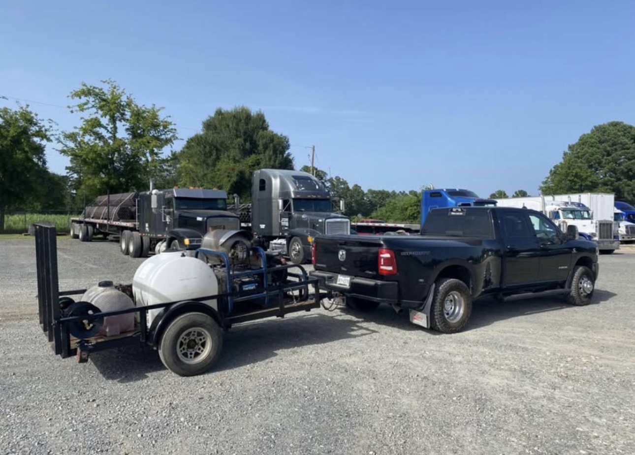 Why 24/7 Roadside Assistance Is Essential for 18 Wheelers